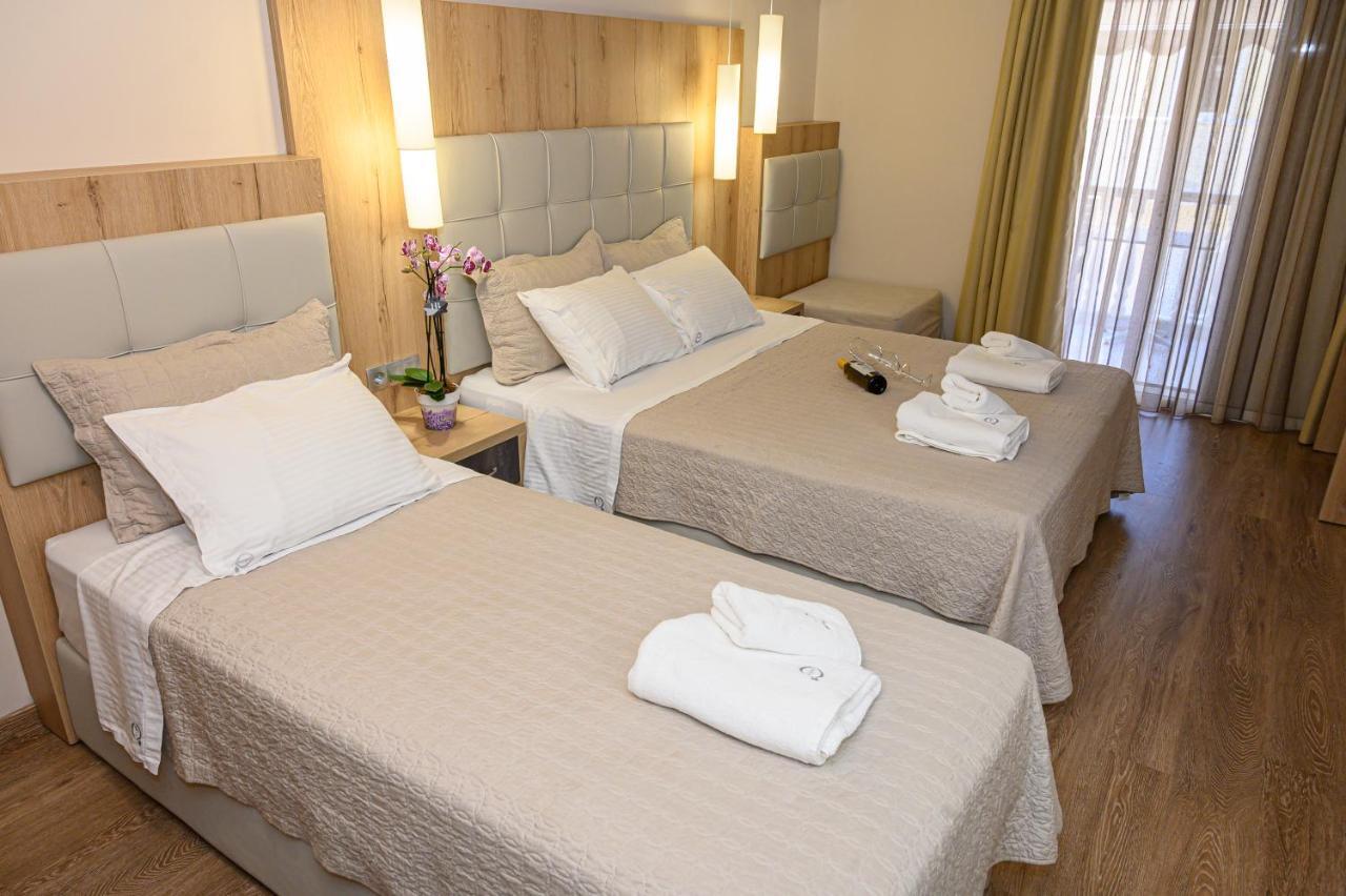 Oxygen Apartment Olympiaki Akti Bagian luar foto